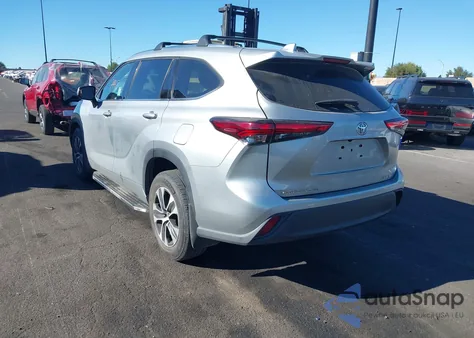 2021 Toyota Highlander Xle from USA, damaged, VIN 5TDHZRBH4MS063606